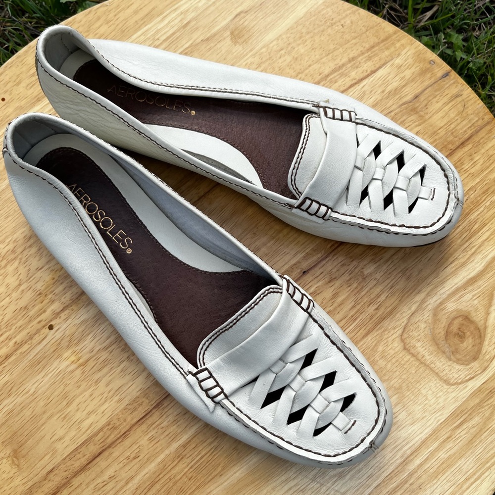 AEROSOLES 5pair Women’s Sz 7 Flats - White, Silver, Burgundy, Olive, Yellow - Picture 2 of 12